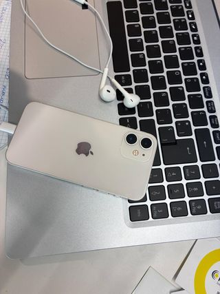 iPhone 12 mini bianco