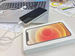 iPhone 12 mini bianco