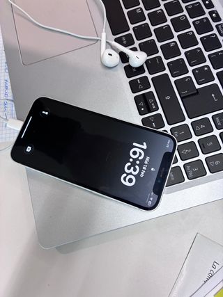 iPhone 12 mini bianco