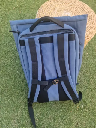 Mochila Ucon Azul y Negra Nueva