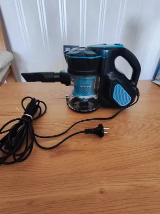 Aspiradora 2 en 1 SAUBER.