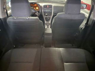 Toyota Auris 2011