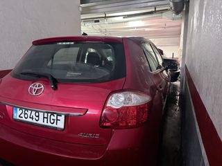 Toyota Auris 2011