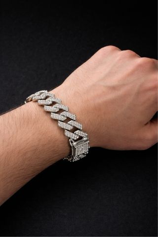 Pulsera Cubana con Circonitas Plateada