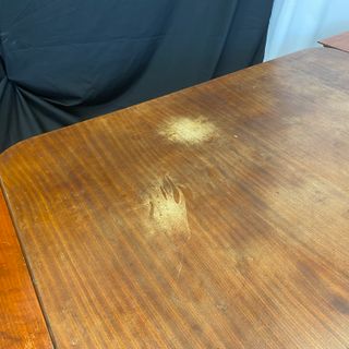 Mesa comedor extensible de madera talla decorativa