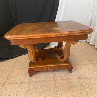 Mesa comedor extensible de madera talla decorativa