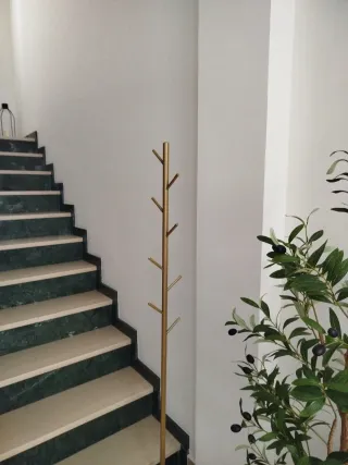 Perchero dorado metal