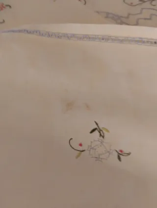 Tovaglia lino ricamata 12 persone. Vintage