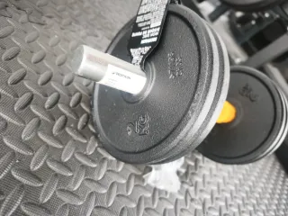 Mancuernas con discos diferentes pesos