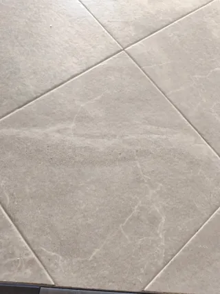 Alicatados de suelos y paredes,baños cocinas etc..