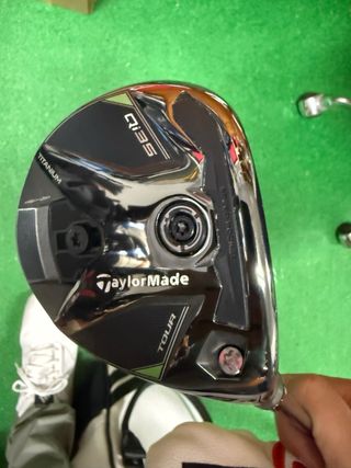 Madera 3 Tour TaylorMade Qi35.