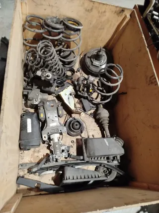 Despiece BMW 750i E38