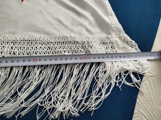 Mantón Chulapa Blanco Bordado Flores