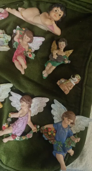 Colección figuras ángeles y varios