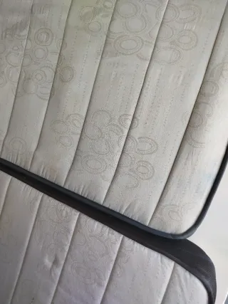 2 Camas 90 metálica con somier de madera