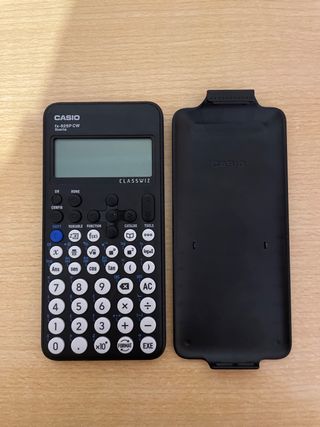 Calculadora Casio fx-82SP CW Iberia