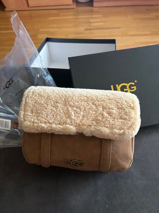 Bolso UGG Marrón Piel Sintética y Borrego