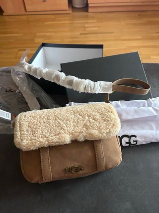 Bolso UGG Marrón Piel Sintética y Borrego