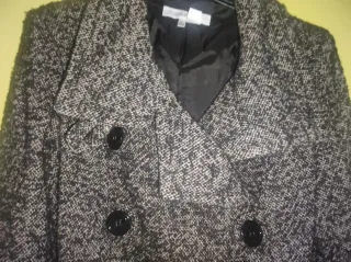 Abrigo Zara tres cuartos elegante