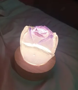 Lámpara artesanal rosa morada