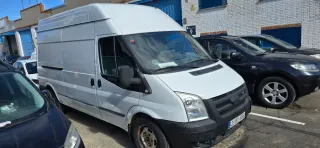 Ford Transit 2010