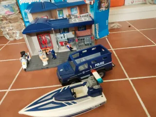 Comisaría Policía Coche y Lancha Playmobil