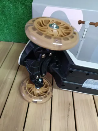 LIONELO Jessy Scooter de Equilibrio para niños