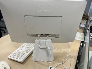 Ordenador LG Blanco Todo en Uno all in one