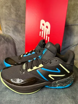 New Balance 2 Wy N Scarpe da Ginnastica Taglia 41.