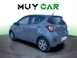 Hyundai i10 1.2 Style Orange 64 kW (87 CV)