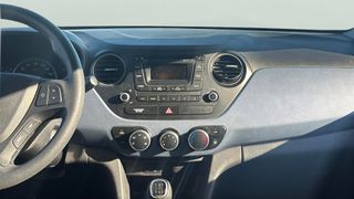 Hyundai i10 1.2 Style Orange 64 kW (87 CV)