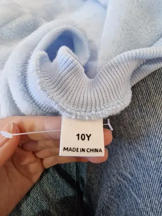 Pijama infantil azul y blanco de pelito