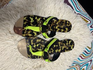 Sandalias mujer negras y verdes