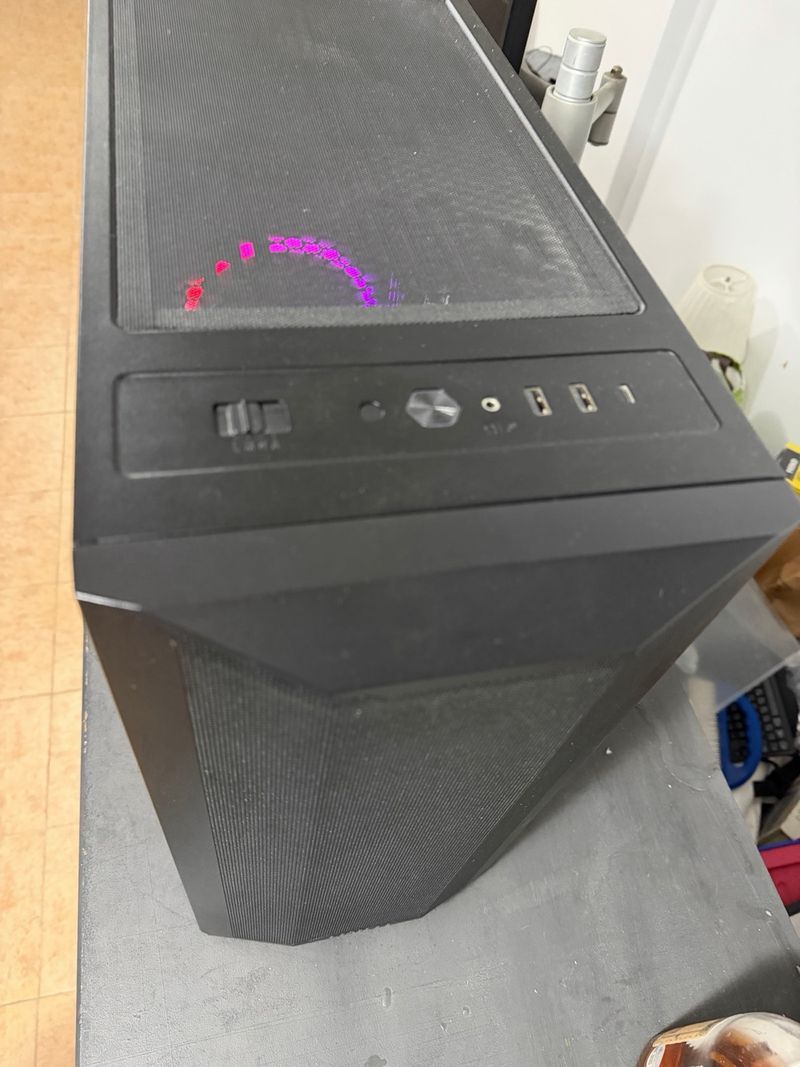 Ordenador Gaming Ryzen 7 5700X / 32GB RAM afbeelding 2