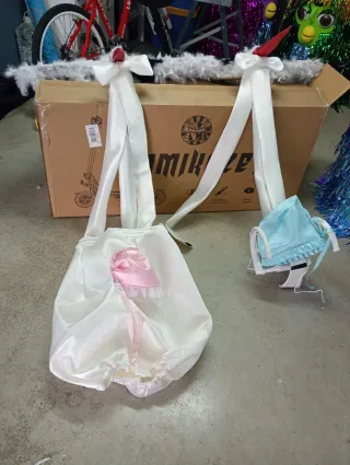 Disfraces de Cigüeña con Bebé.