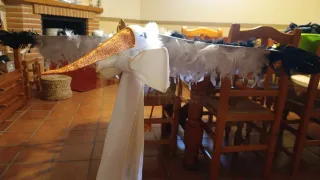 Disfraces de Cigüeña con Bebé.