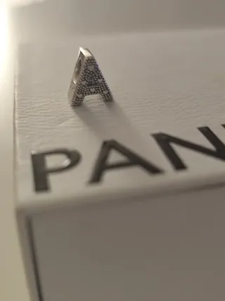 Charm Pandora Letra A