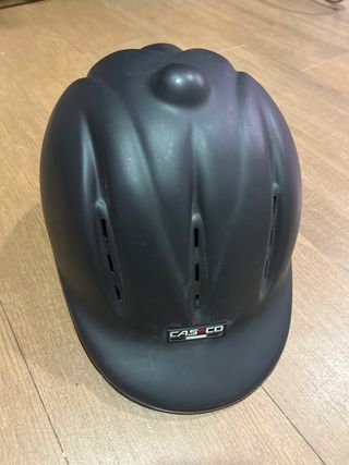 Casco de hípica negro