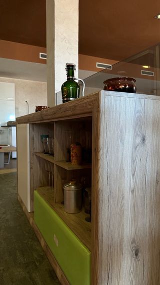 Mueble Aparador de Madera - Oportunidad Única