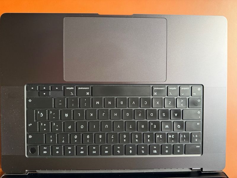 MacBook Pro 16 Negro - 36 GB - 1TB SSD afbeelding 3