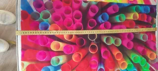 Retal tela con diseño de pajitas multicolor