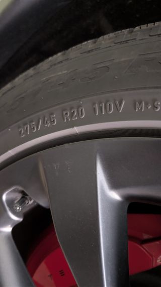 Neumáticos Invierno Tesla Model X Scorpion Winter