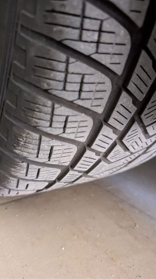 Neumáticos Invierno Tesla Model X Scorpion Winter