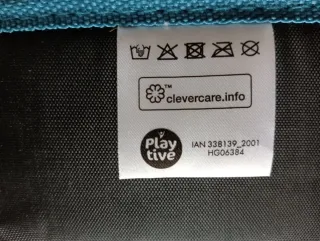 Cinturón con herramientas de madera. Juguete