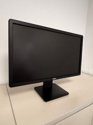 Monitor Dell Negro. Pantalla 22