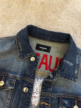 Chaqueta vaquera Dsquared2 bordada