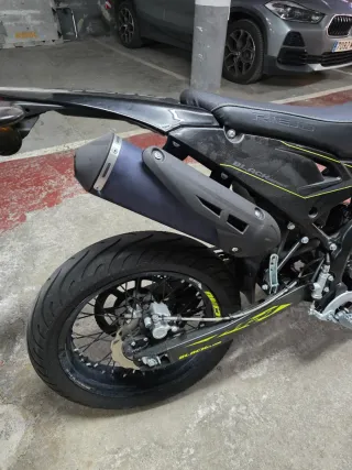 Rieju MRT 50 SM Trophy con 5890km