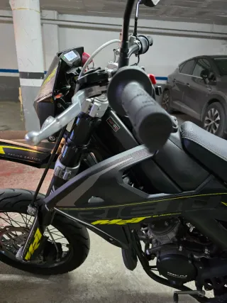 Rieju MRT 50 SM Trophy con 5890km