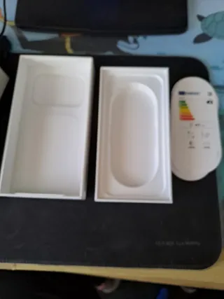 Caja iPhone 17 Pro Naranja