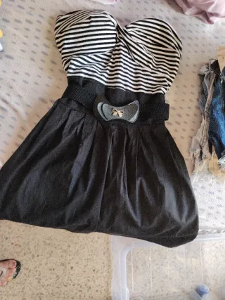 Vestido de fiesta rayas y negro